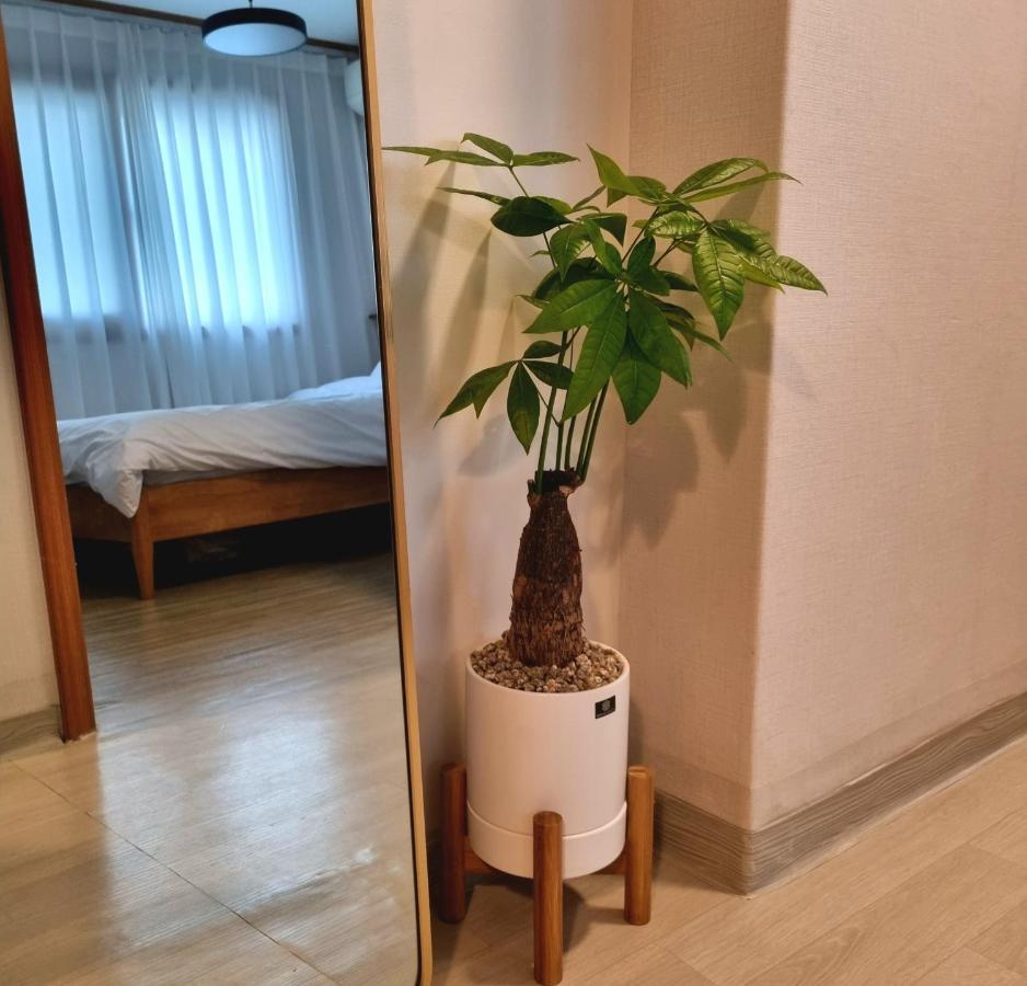 Hongik Hongdae Yeonnam Hoi-House Διαμέρισμα Σεούλ Εξωτερικό φωτογραφία
